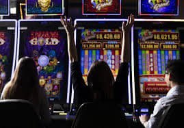 r06 slots